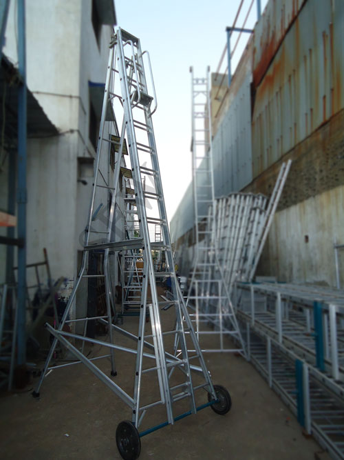 Self Support Extension Ladders
